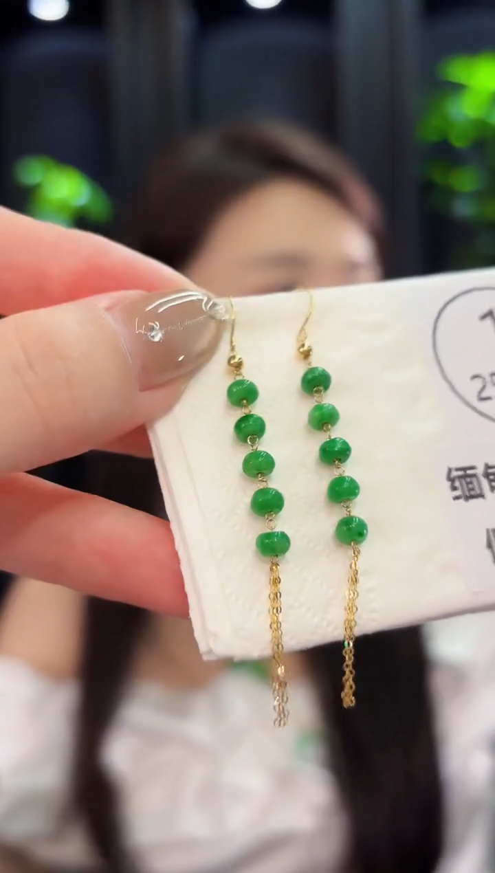 翡翠18K金镶嵌耳饰缅料A货/多样性发货/一件