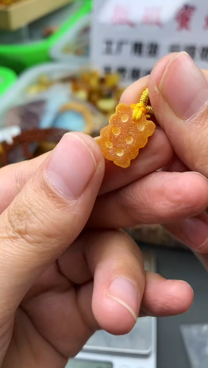 【闪购商品】琥珀珠宝奇石未镶嵌13131131