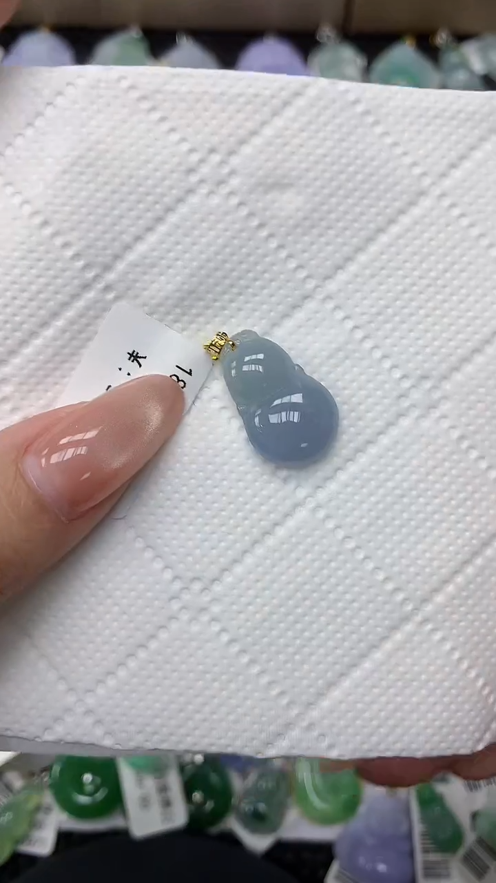 颈饰18K金镶嵌翡翠11111111111111