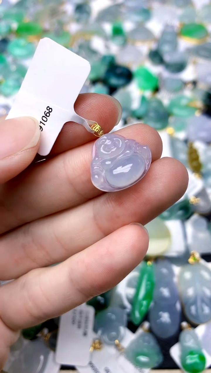 颈饰18K金镶嵌翡翠天然A货翡翠