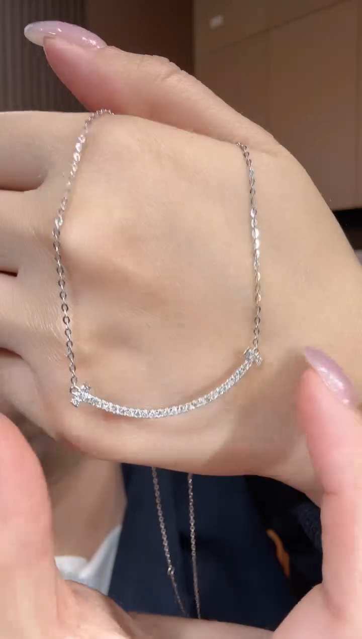 【闪购商品】钻石套链18K金镶嵌满钻微笑套链