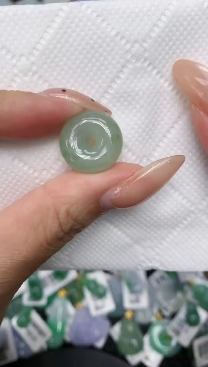 颈饰未镶嵌翡翠a货百元以下同包裹多件发出的只收取一单运费