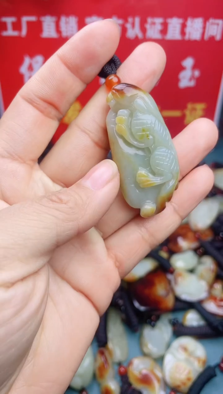 【闪购商品】和田玉颈饰未镶嵌
