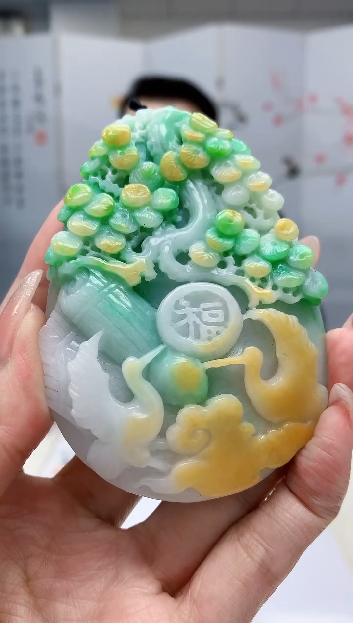 【闪购商品】定制翡翠未镶嵌5155MM-毛货挂件94