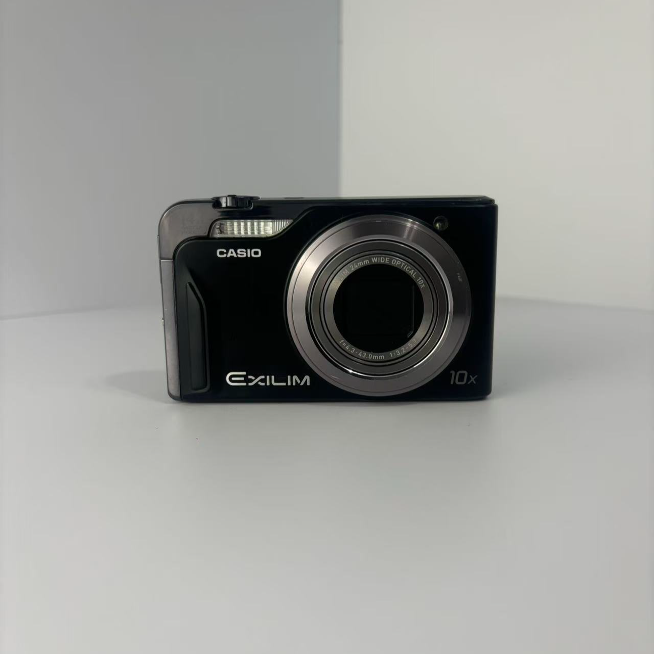 95新 Casio/卡西欧 h15 1410万像素10倍光学小长焦ccd 