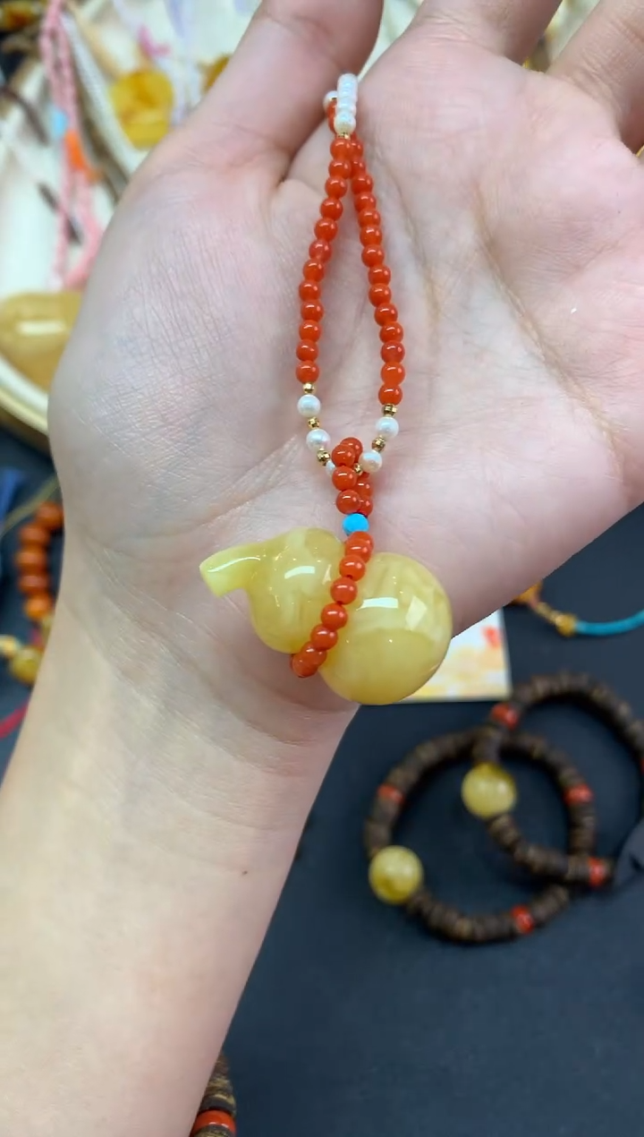 【闪购商品】蜜蜡裸石未镶嵌吊坠A410|1380