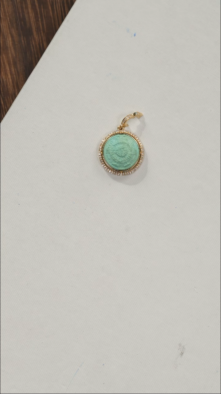 【闪购商品】绿松石挂饰18K金镶嵌1