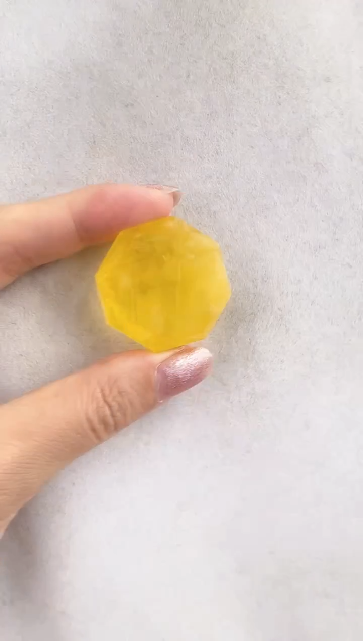 【闪购商品】琥珀裸石未镶嵌10131014-吊坠