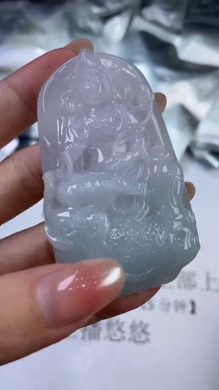 翡翠挂件未镶嵌294461    /多样性发一件