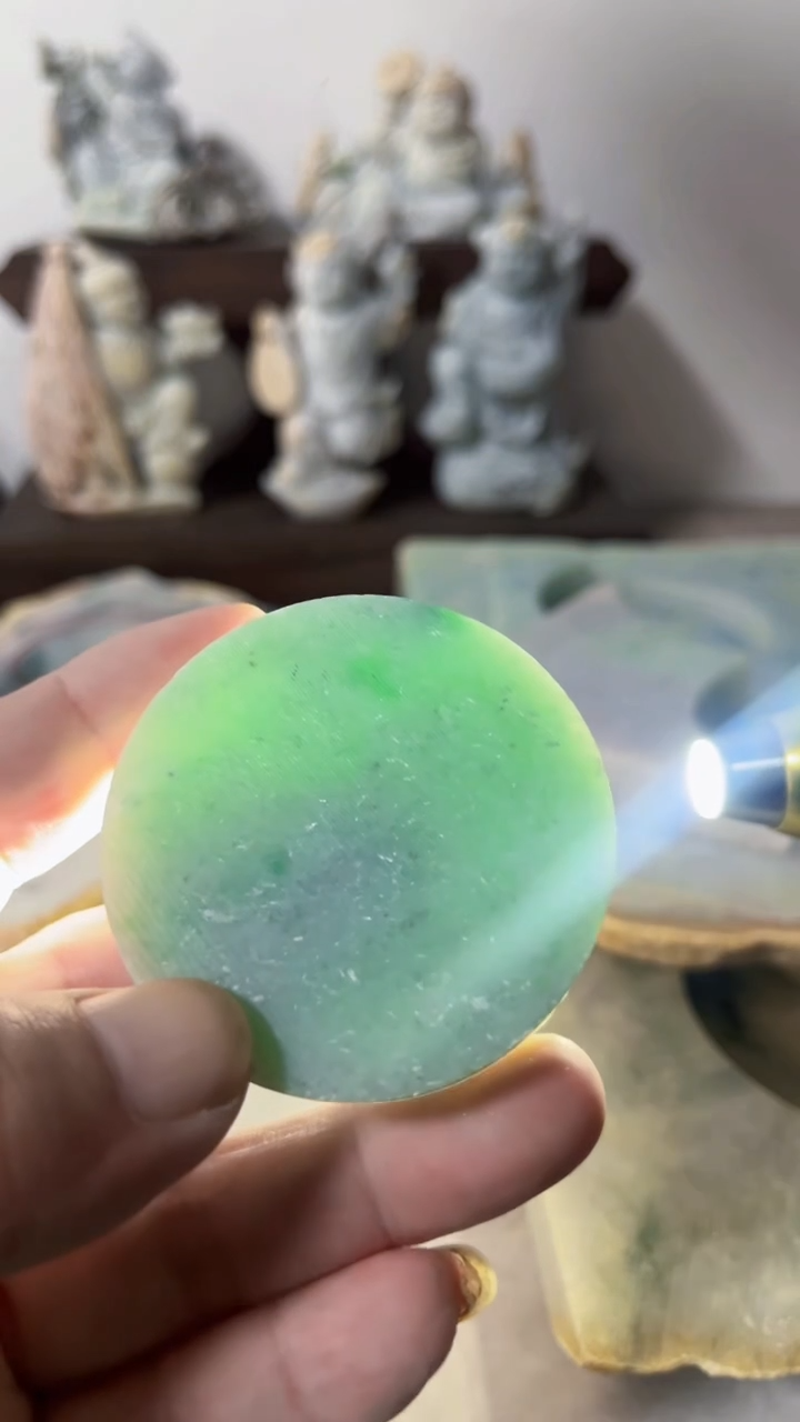 【闪购商品】翡翠吊坠(不含链)未镶嵌252