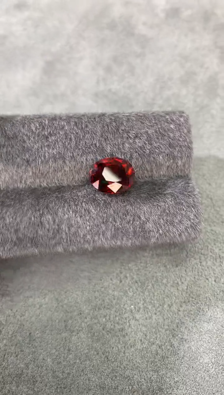 石榴石裸石未镶嵌美铝石榴石 6.12CT/14
