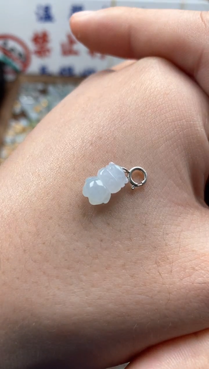 【闪购商品】翡翠颈饰未镶嵌哥哥