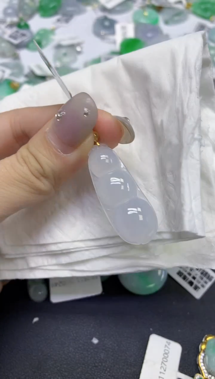 颈饰18K金镶嵌翡翠天然缅甸翡翠A货百元以上9元证书费自理