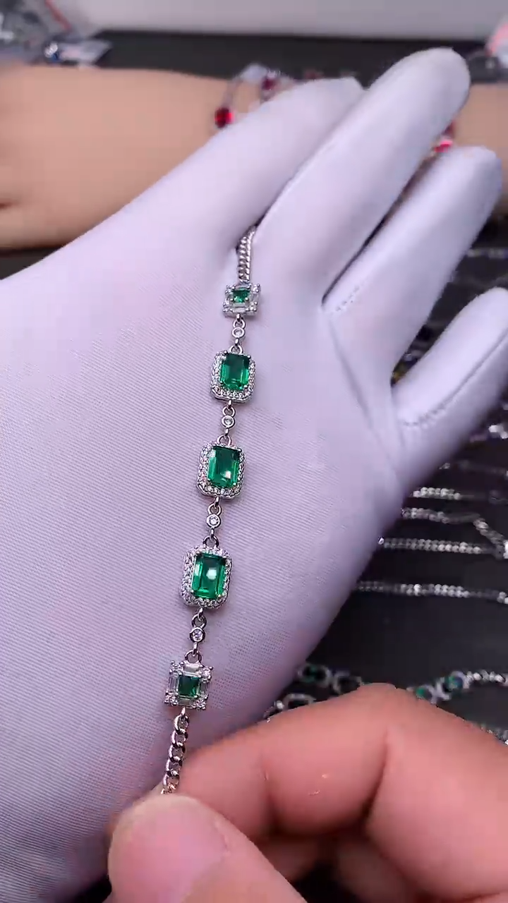 【闪购商品】透辉石手链银S925镶嵌.......