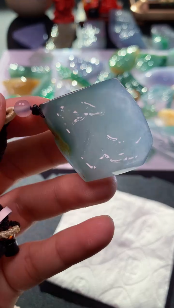 【闪购商品】翡翠吊坠(不含链)未镶嵌562