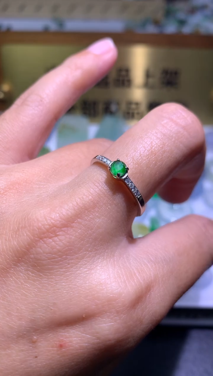 翡翠银S925镶嵌颈饰净货