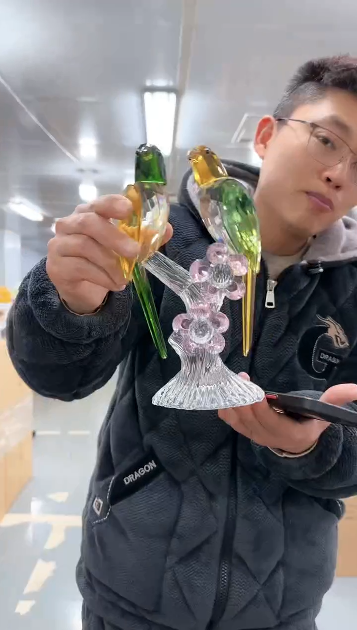 【闪购商品】玻璃云泰0020