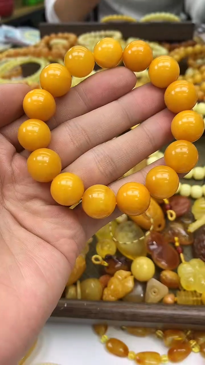 裸石蜜蜡未镶嵌手串