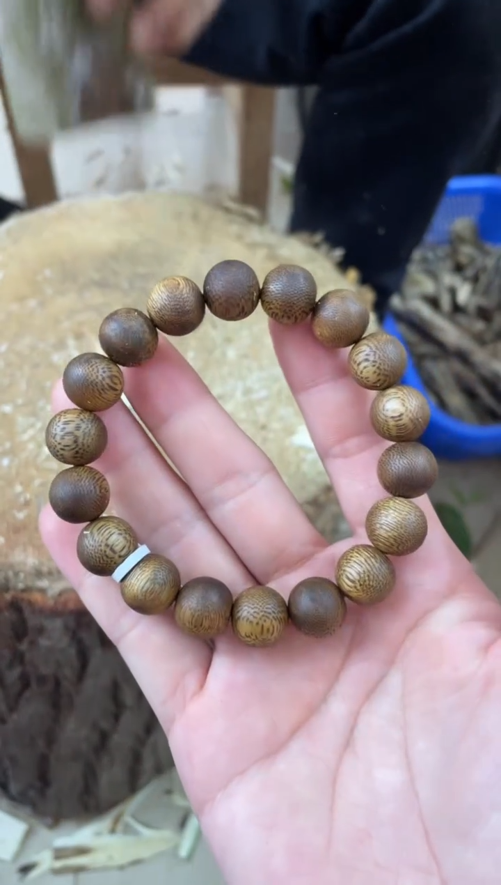 【闪购商品】沉香手串棋楠沉香 原料文创1