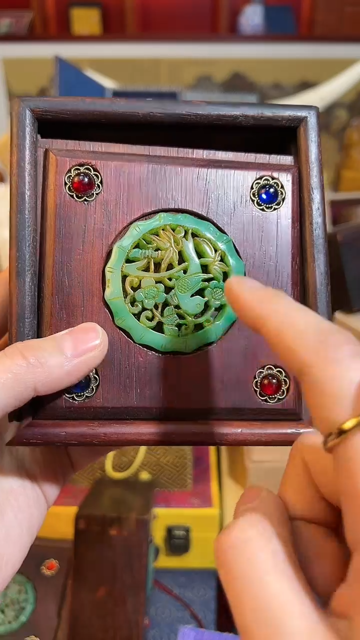 【闪购商品】木58一点红手串加一点红挂件