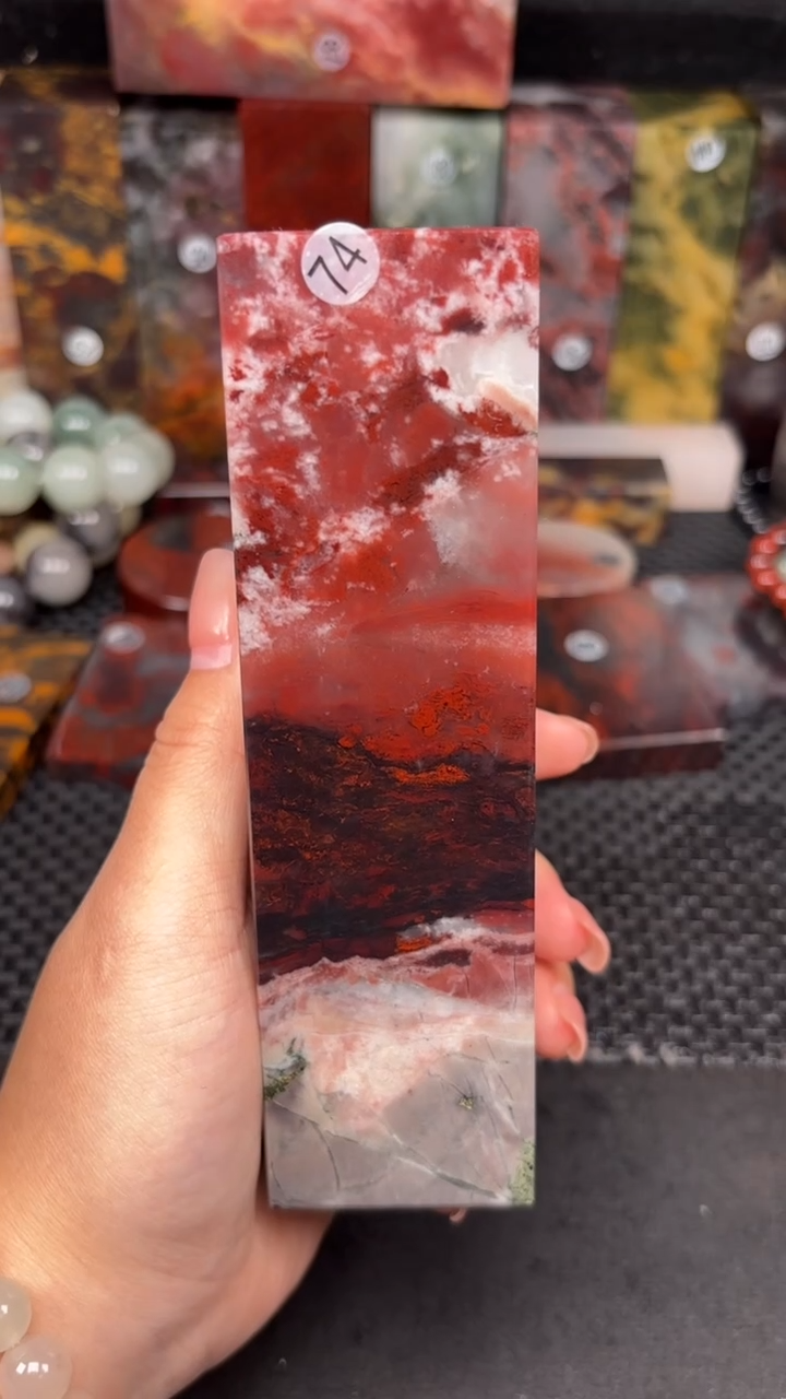 玉一****i桂林创意摆件装饰 编号：74