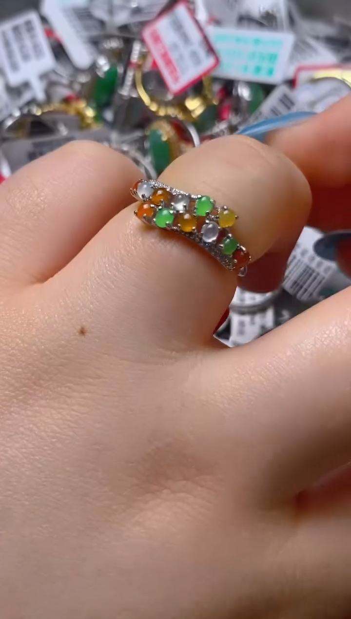 银S925镶嵌戒指翡翠百内无证书