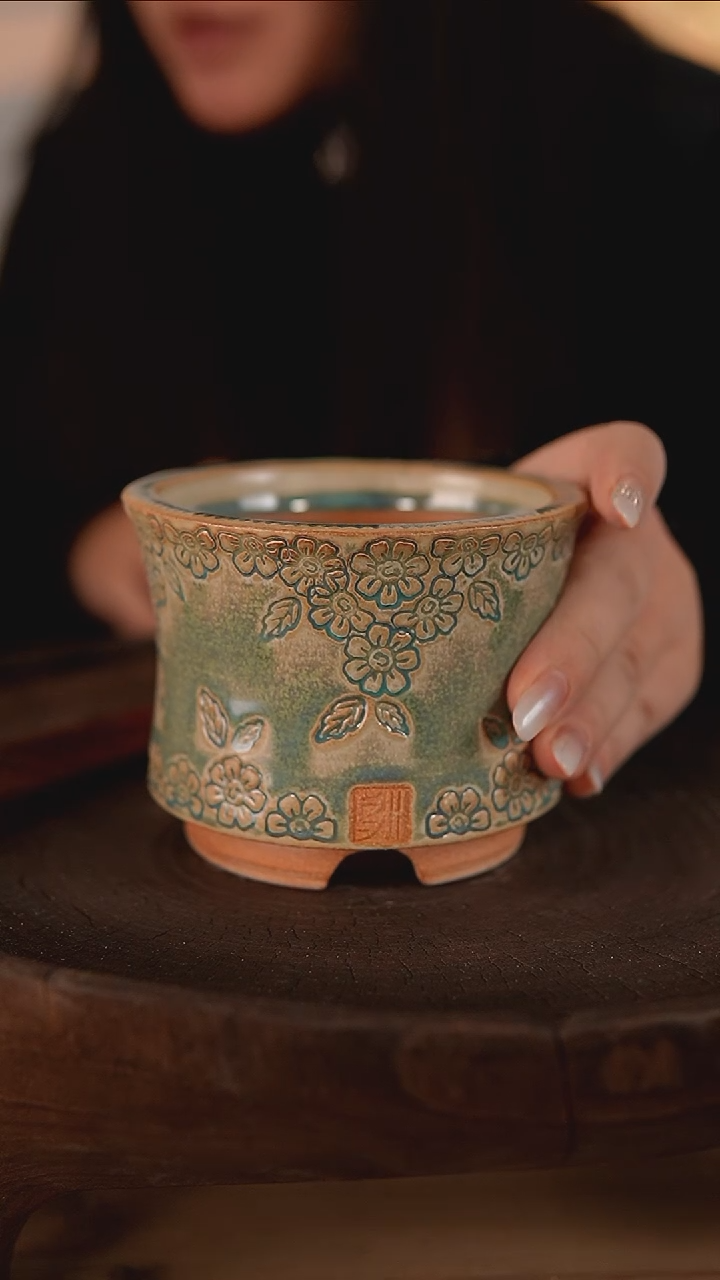 【闪购商品】红陶1-16-173默认微瑕口8.5