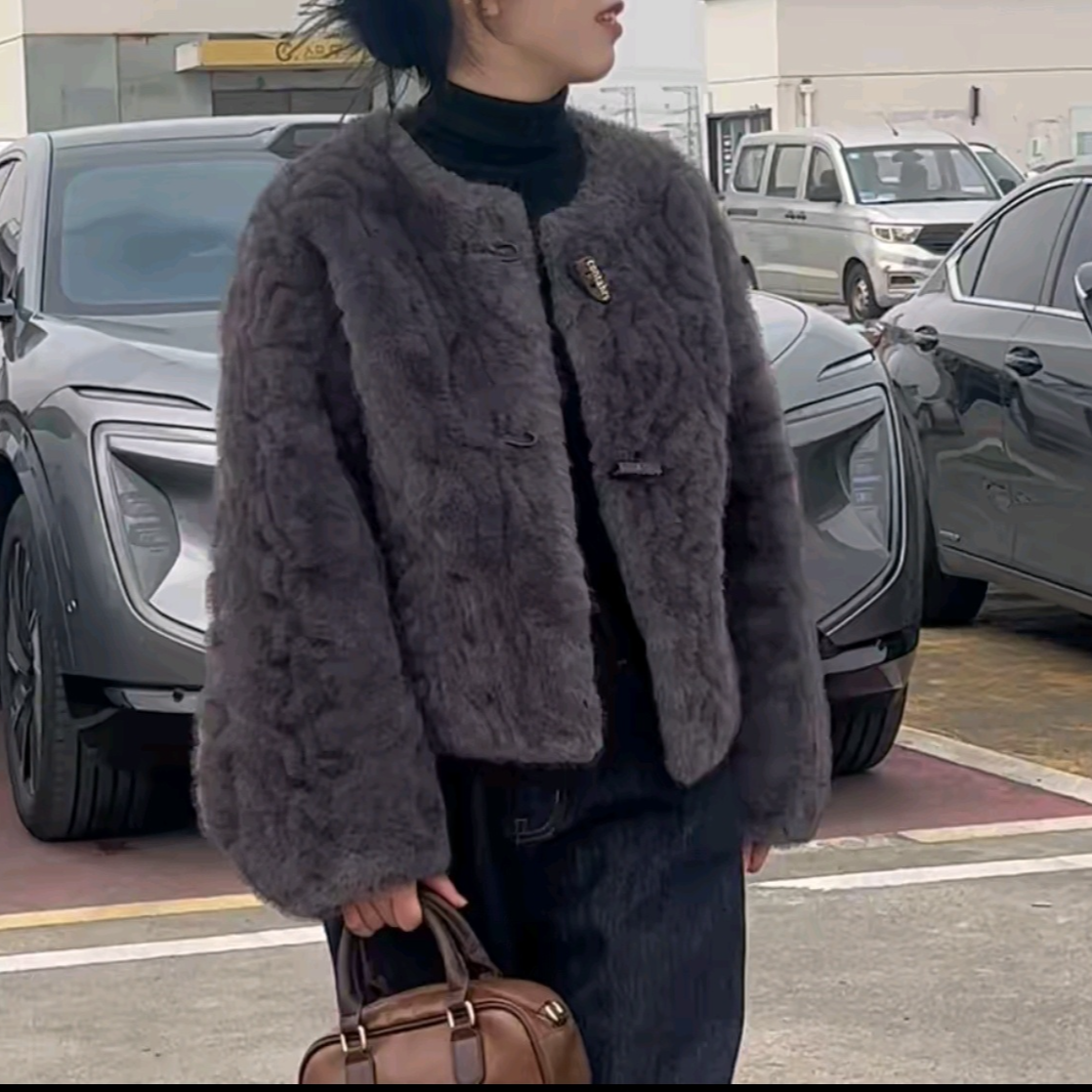 HH-506灰紫色女士短款毛毛外套设计师冬季气质精致2