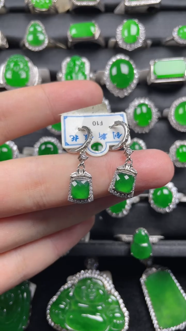 银S925镶嵌翡翠耳饰翡翠