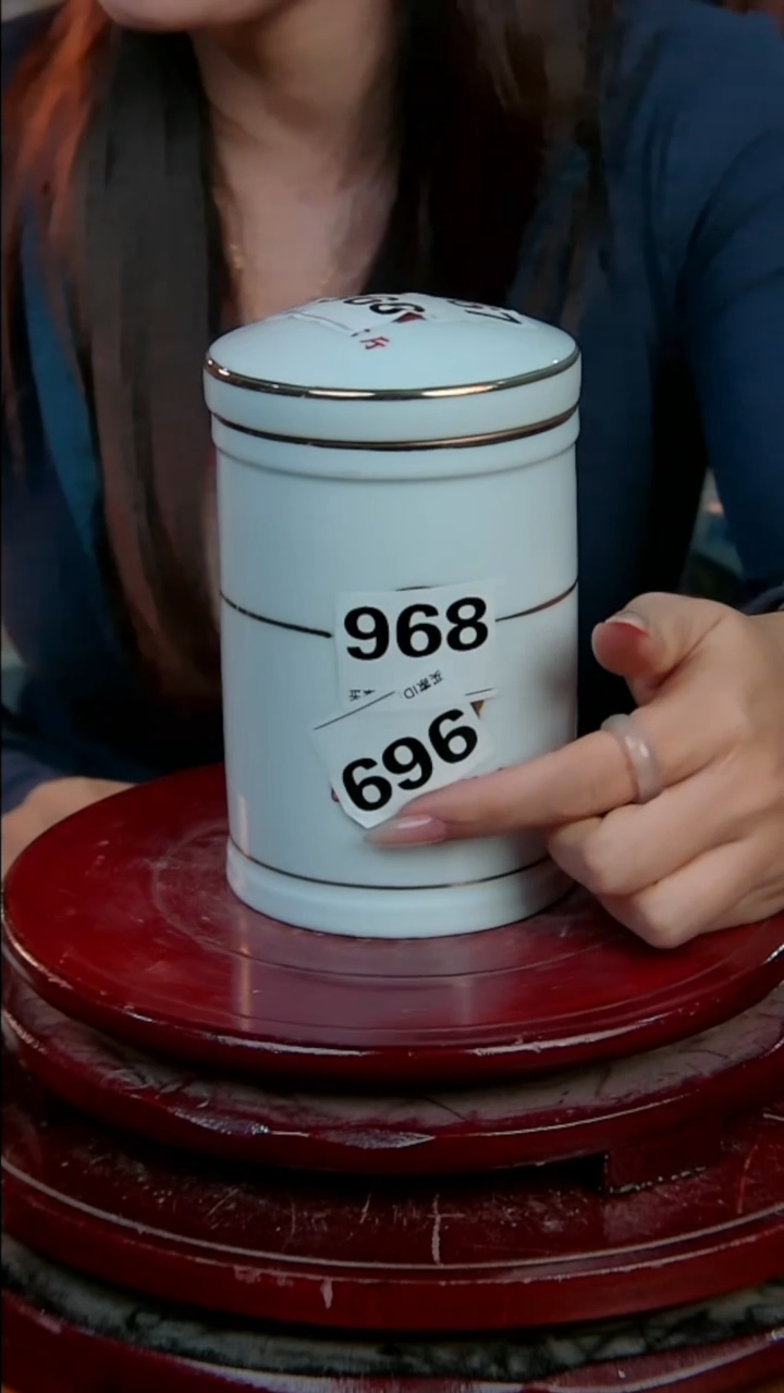 摆件陶景德镇陶瓷摆件果果办公厅大茶叶罐