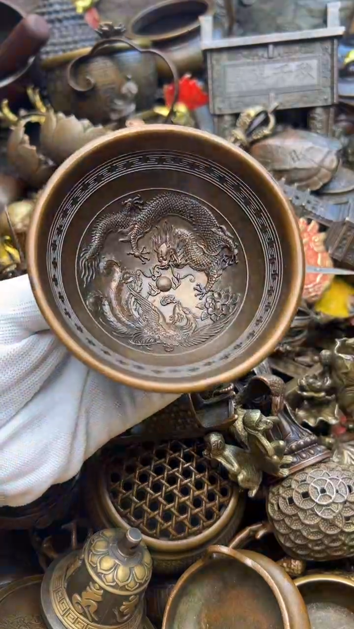精美铜器，点击下单