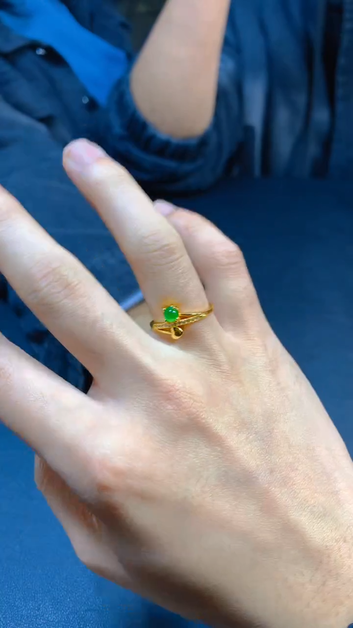 【闪购商品】翡翠戒指未镶嵌0112314587