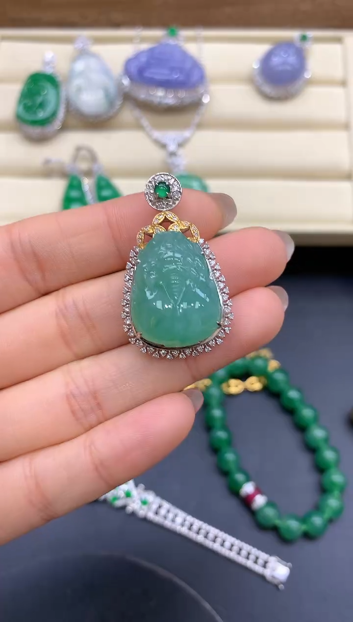 【闪购商品】翡翠颈饰18K金镶嵌612-中国好珍宝