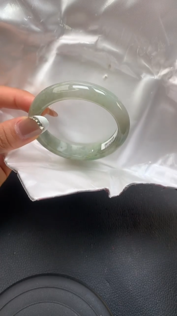 【闪购商品】翡翠手镯未镶嵌天然缅甸A货翡翠手镯