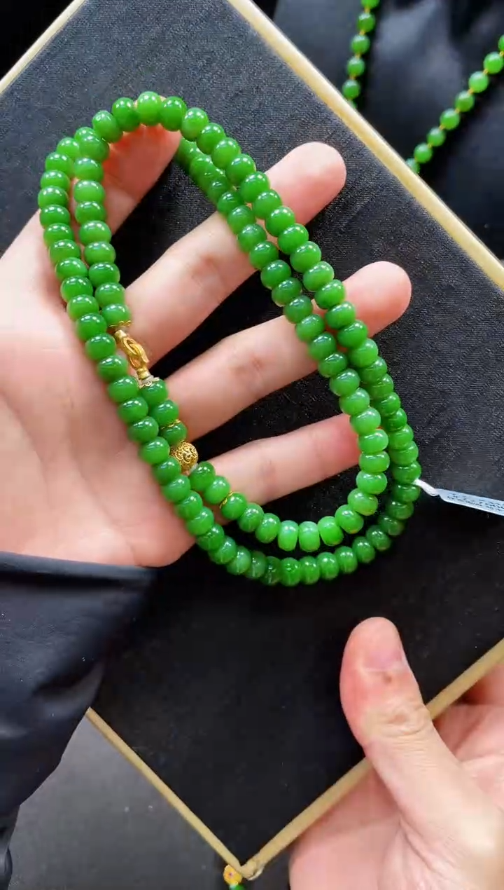 【闪购商品】和田玉项链18K金镶嵌多样性发一