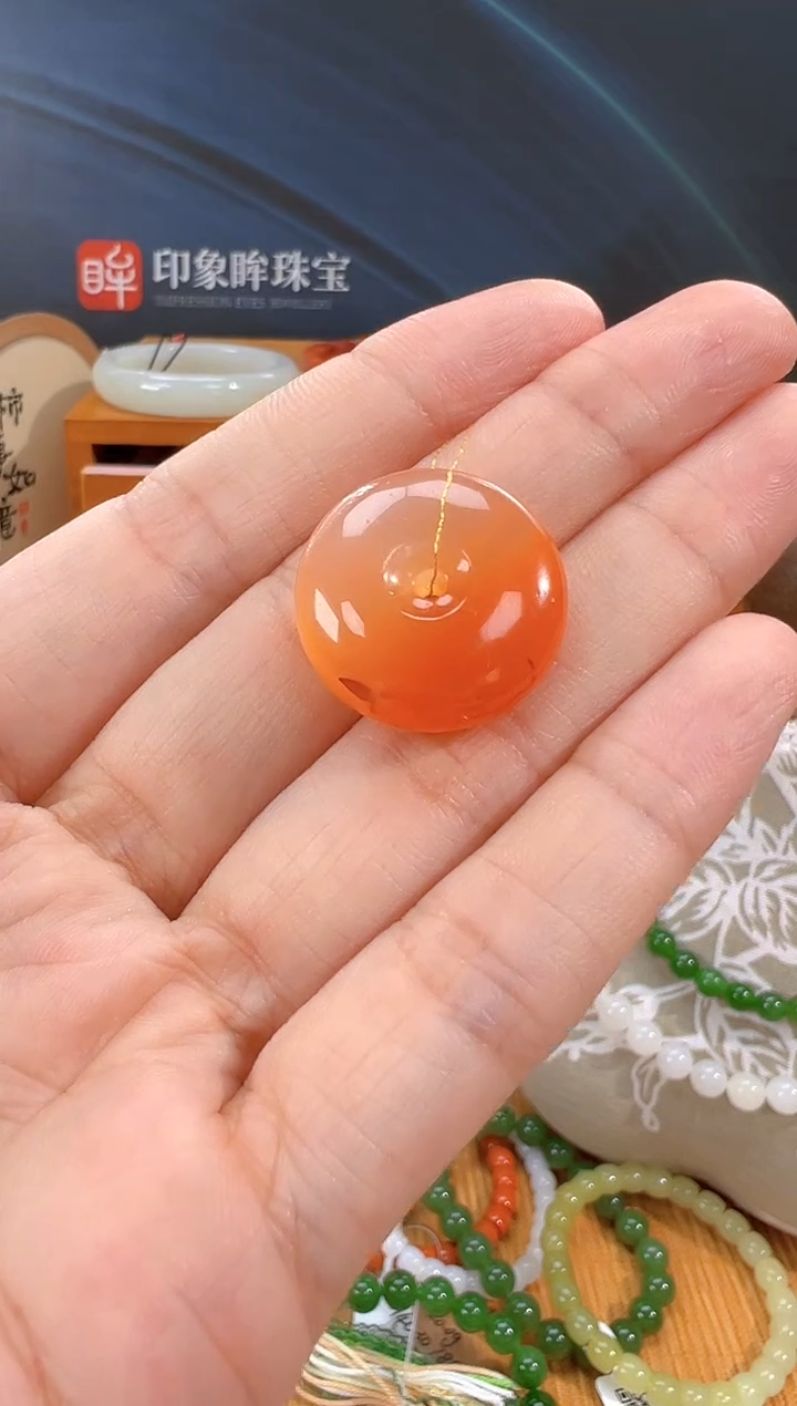 颈饰未镶嵌南红玛瑙多样性拍一发一 cg