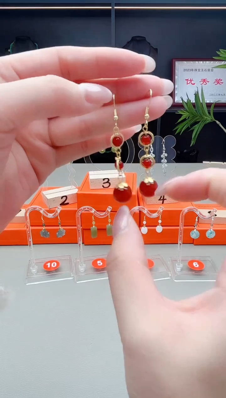 未镶嵌耳钉玛瑙/玉髓903