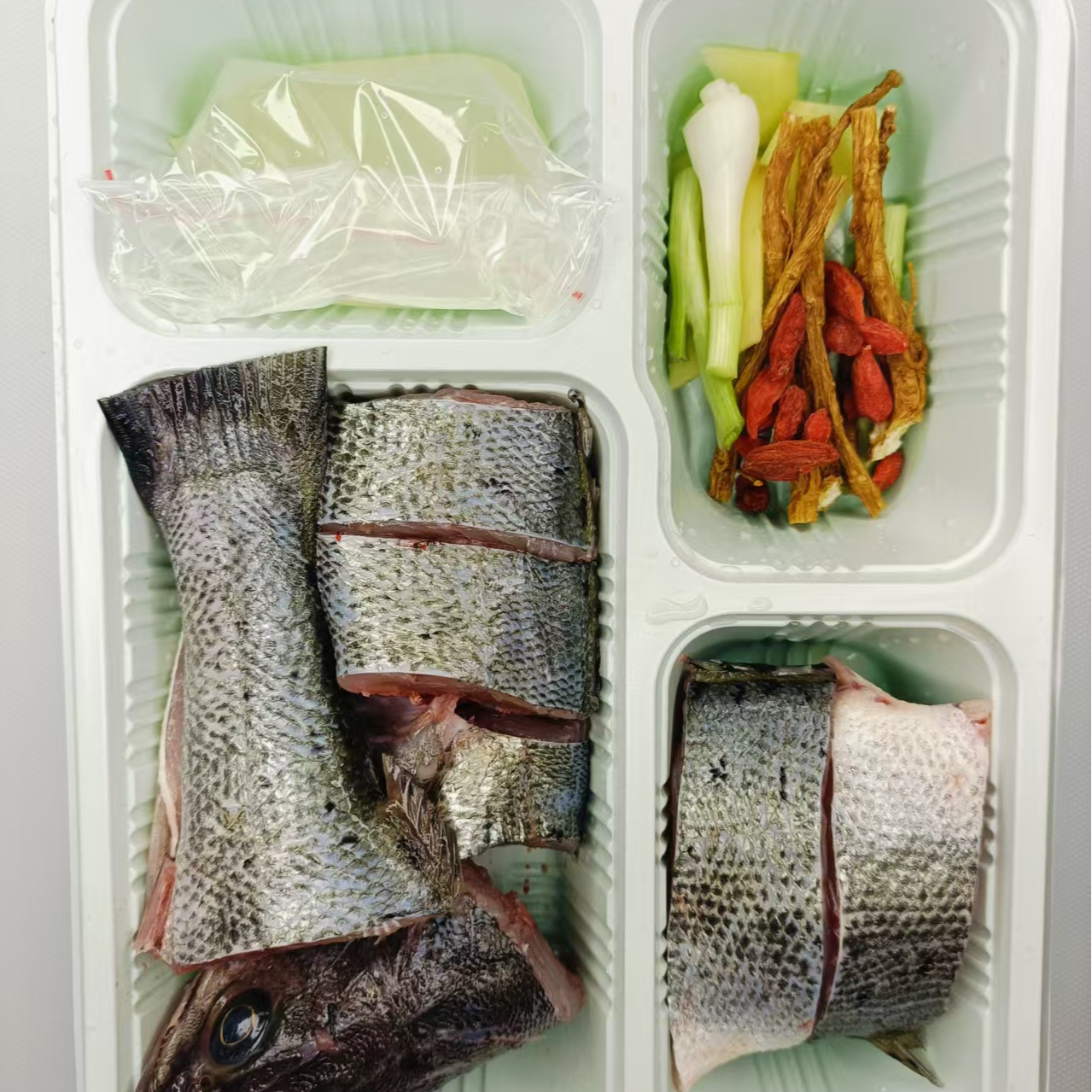 鲈鱼汤（新鲜食材）