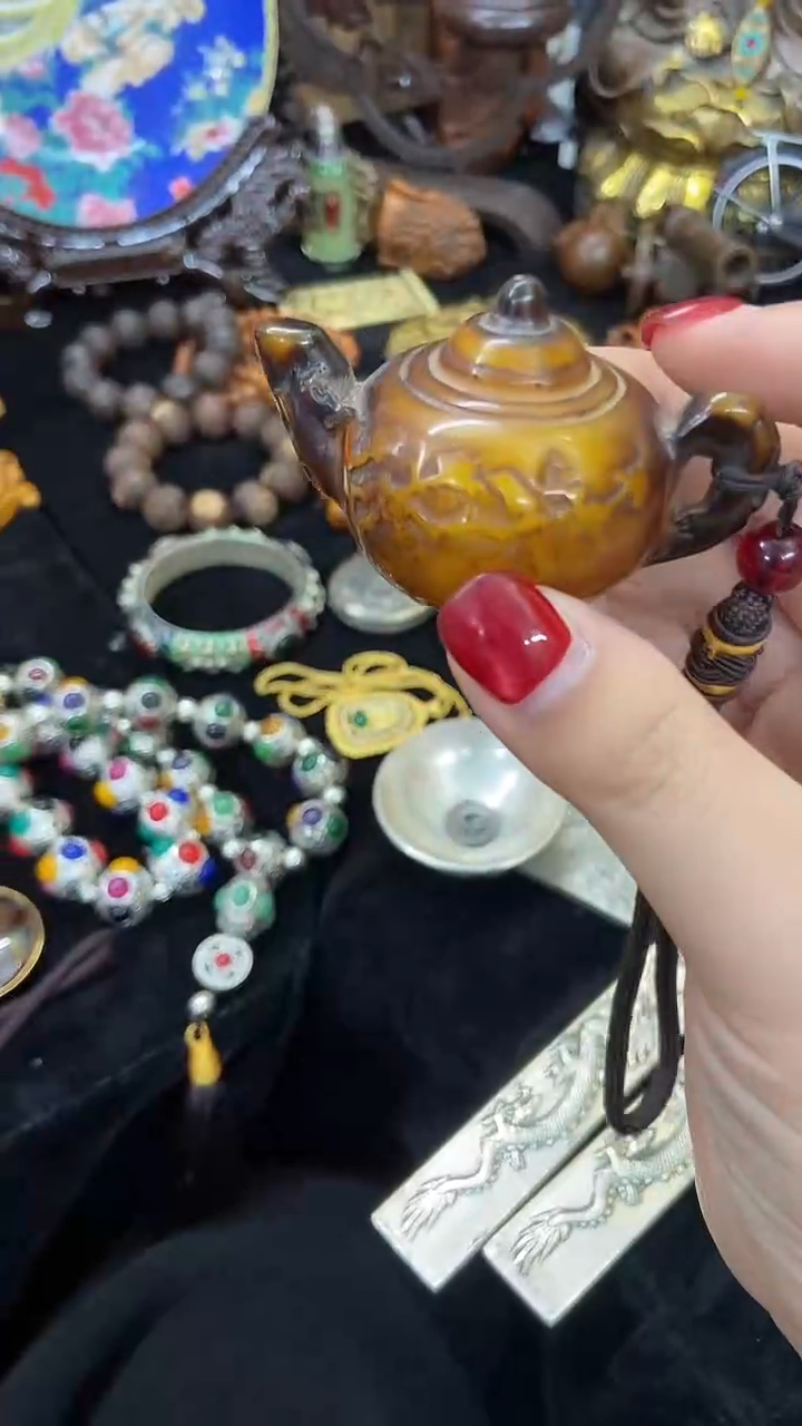 裸石蜜蜡未镶嵌闪购商品，主播推荐