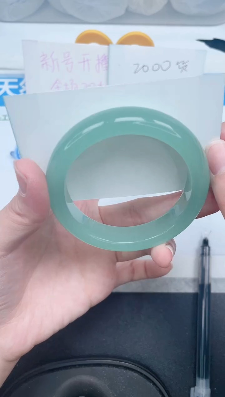 石英质玉手镯未镶嵌113-56.2