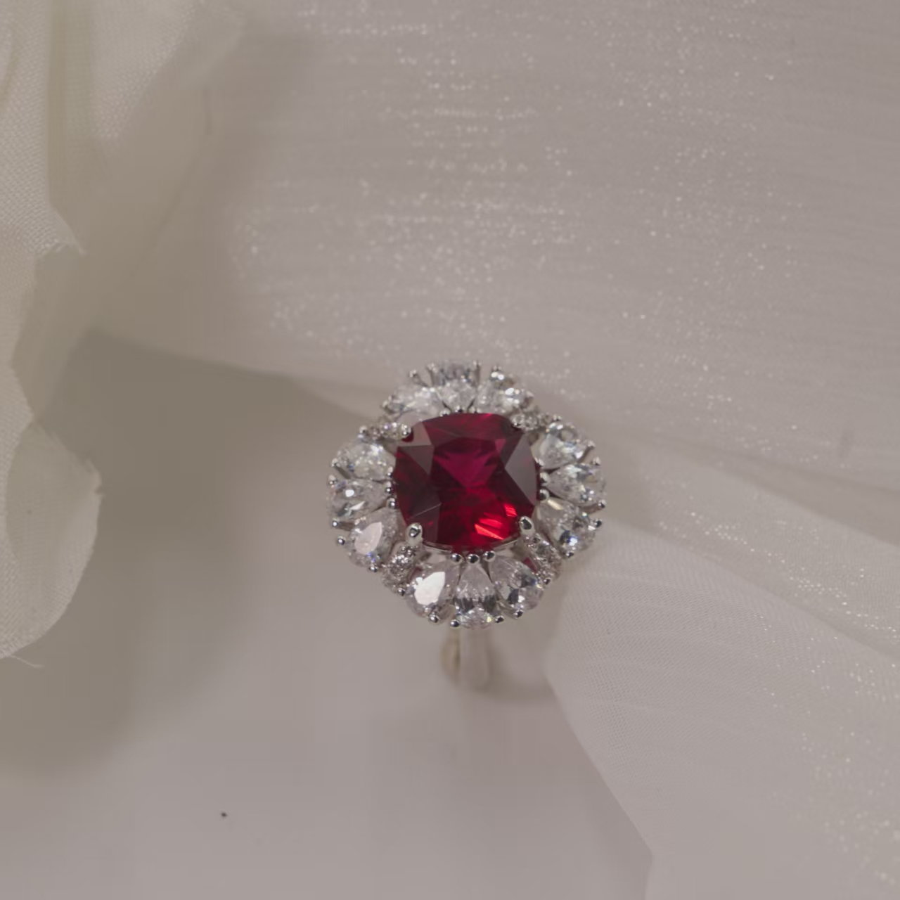 [粉丝专属]高奢臻品红宝石戒指 XKZF69