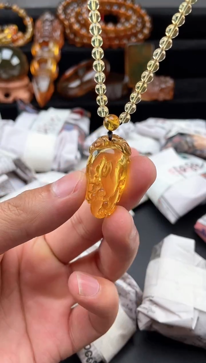 【闪购商品】琥珀颈饰未镶嵌佛手瓜毛衣链一套