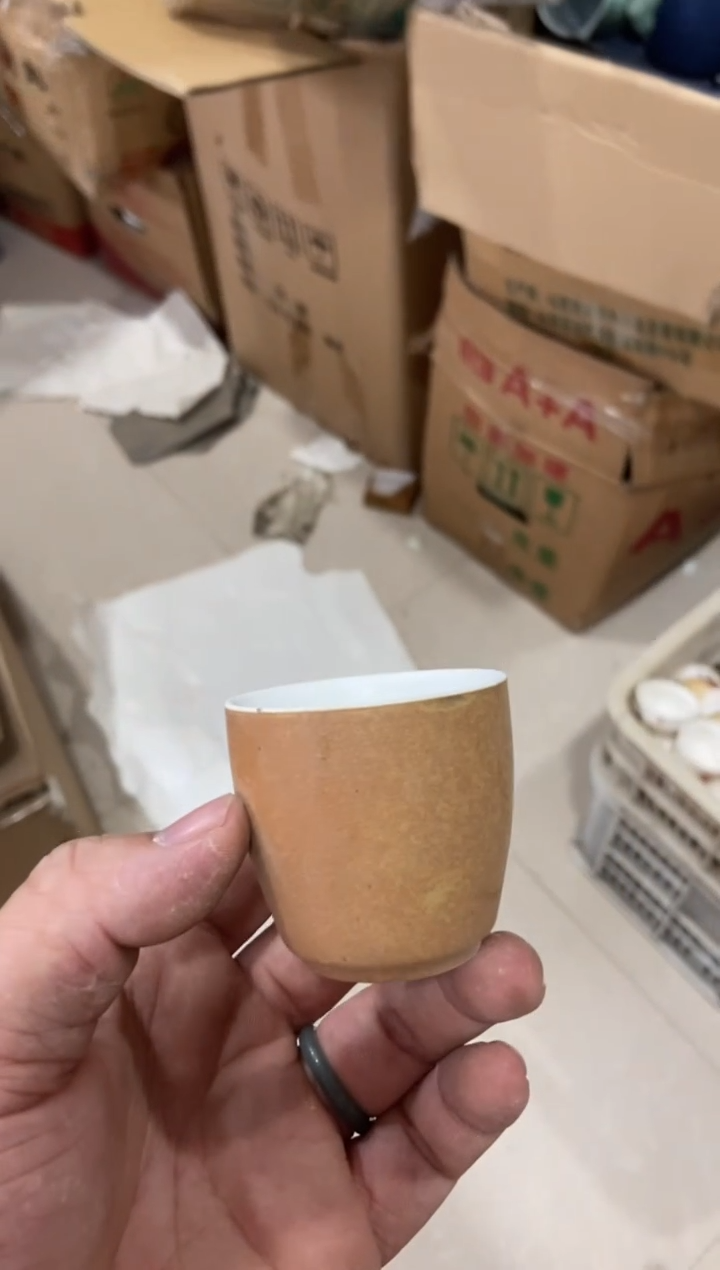 无运费险有瑕疵的摄影的产品有使用过的痕迹有点脏介意勿拍