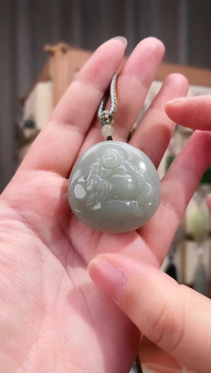 颈饰未镶嵌和田玉帅*妈新疆且末料料佛公