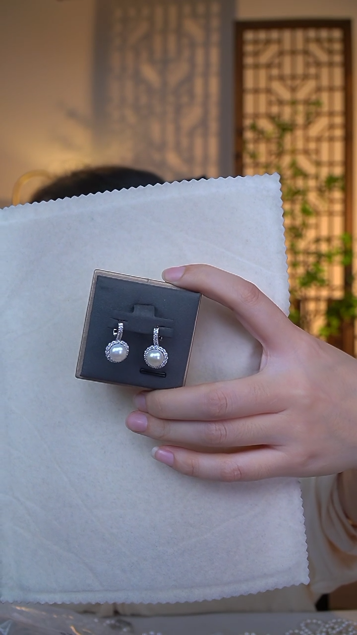 未镶嵌淡水珍珠耳饰耳饰8-9FE079