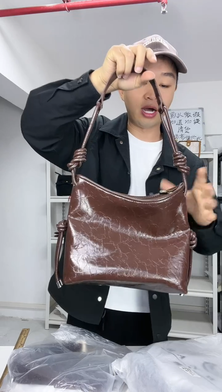 牛皮【尤尤轻奢女包】时尚百搭轻奢款式女包145