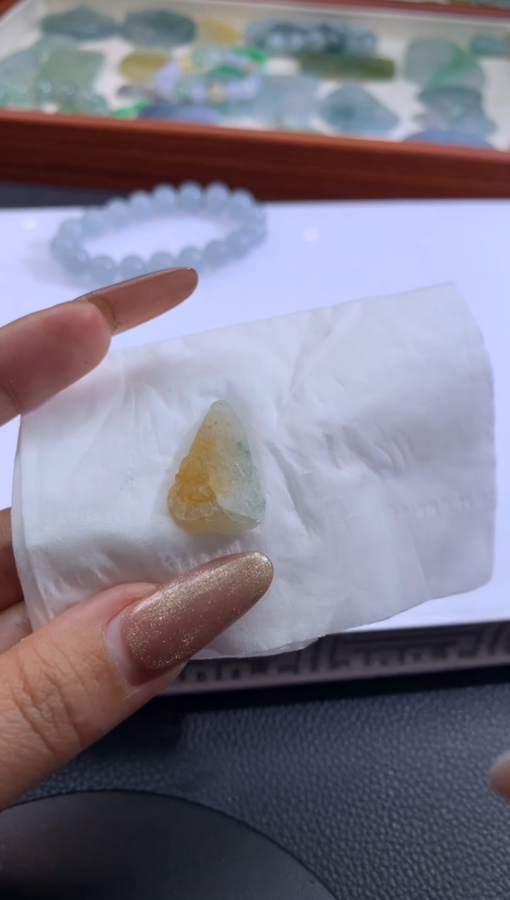 【闪购商品】定制翡翠未镶嵌翡翠