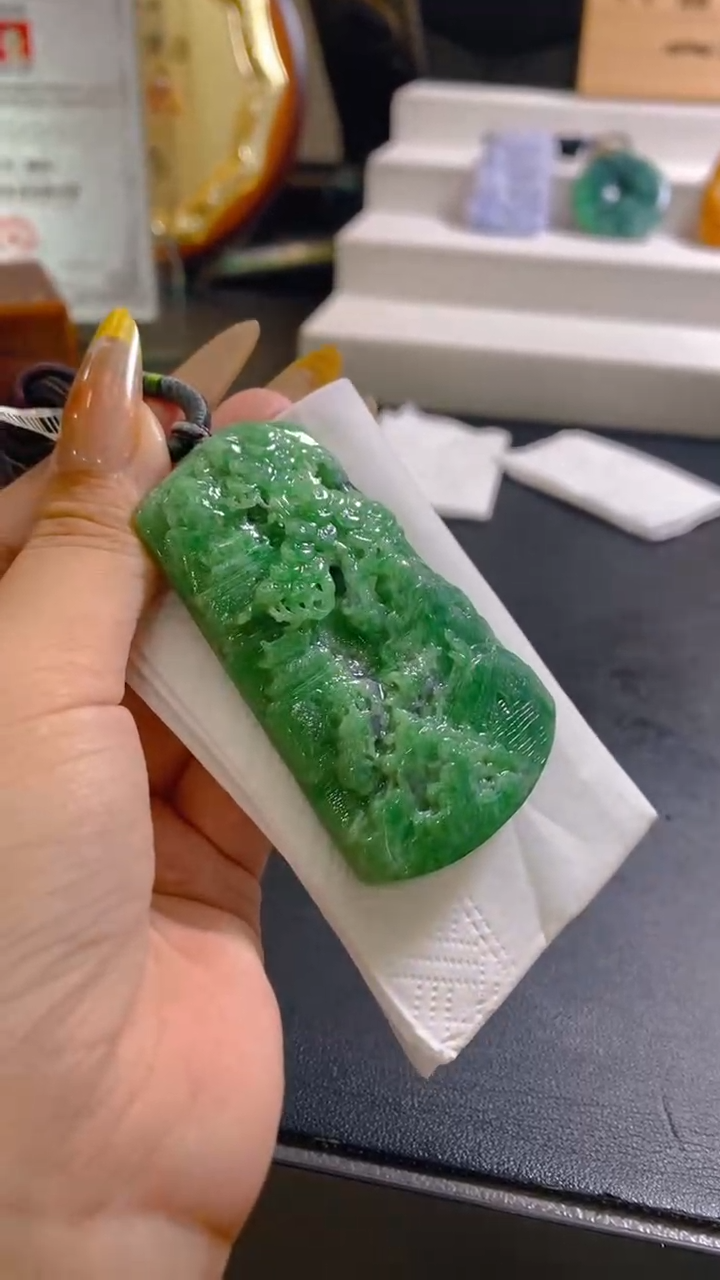 定制翡翠未镶嵌天然翡翠A货24