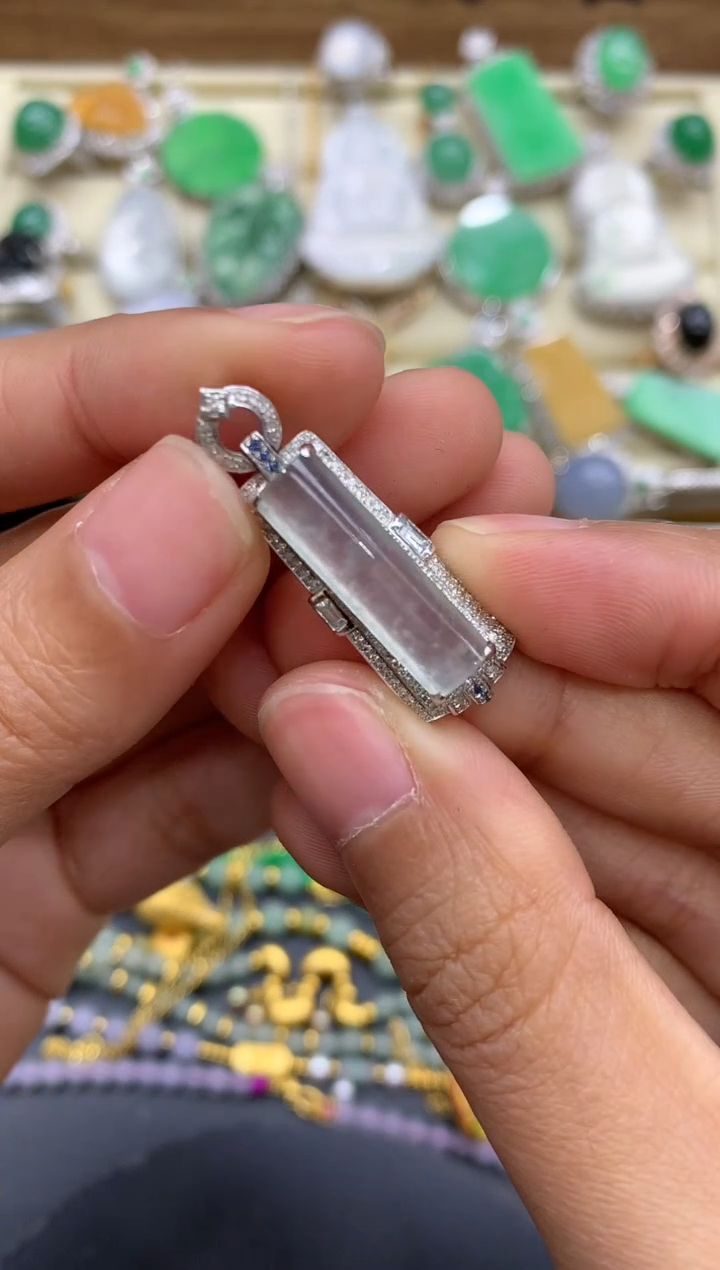 【闪购商品】翡翠颈饰18K金镶嵌270-中国好珍宝