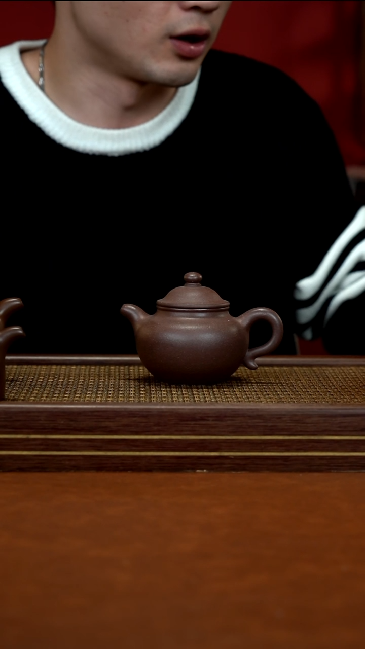 茶壶紫砂   YZ   桃花泥   莲子     170cc